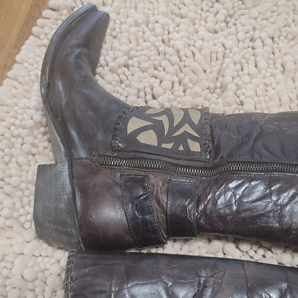 Old Gringo 7 1/2 B Distressed walking heel knee Boots - Picture 7 of 16